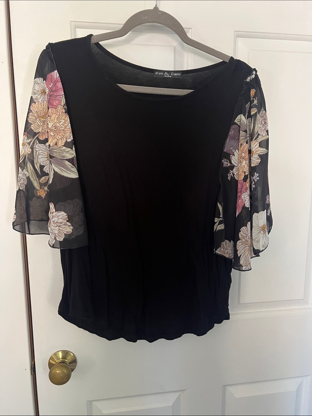 Kim & Cami Black Top with Floral Sheer Puff Sleeves